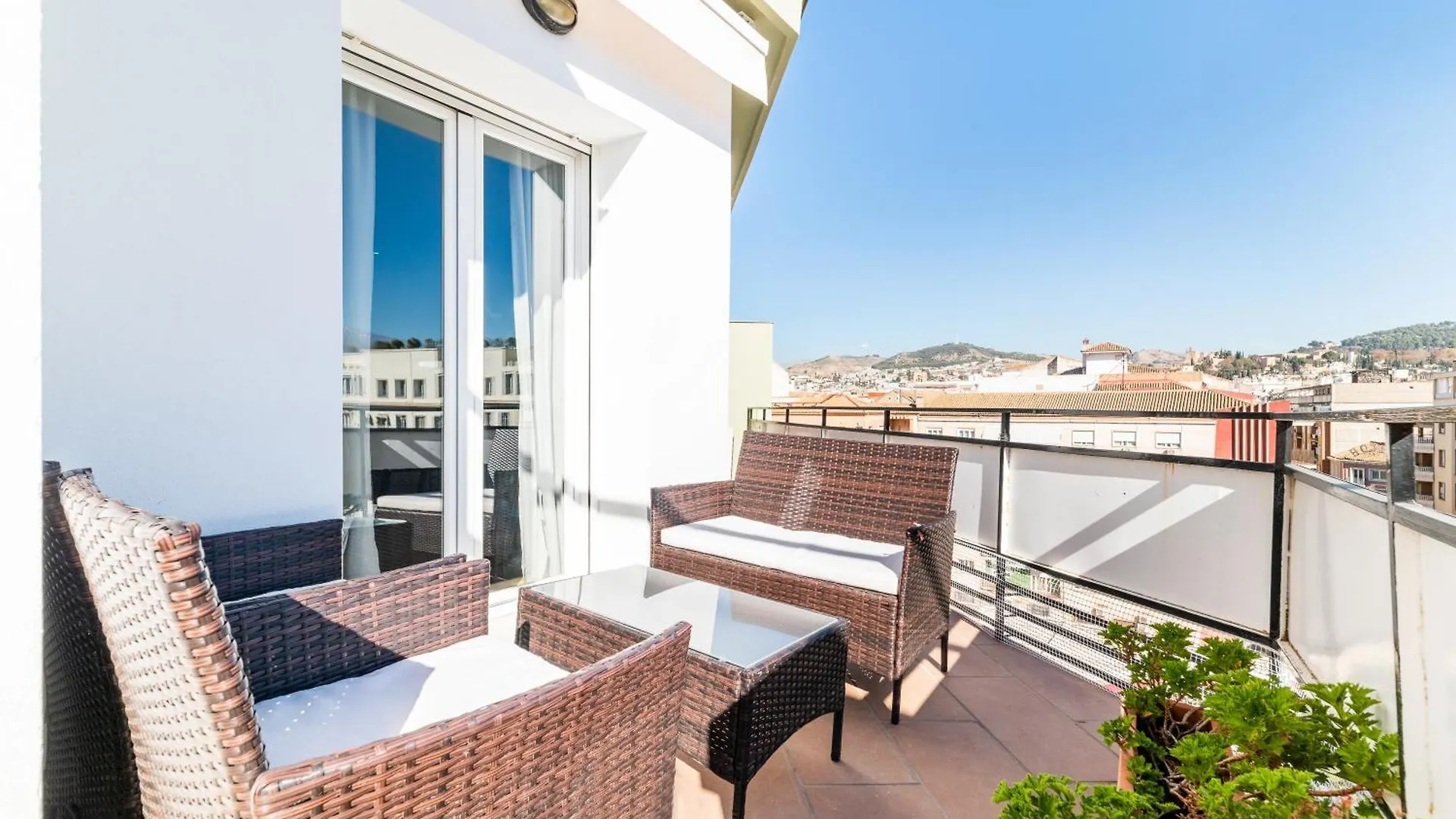 Neptuno Atico, Con Terraza Lägenhet Granada