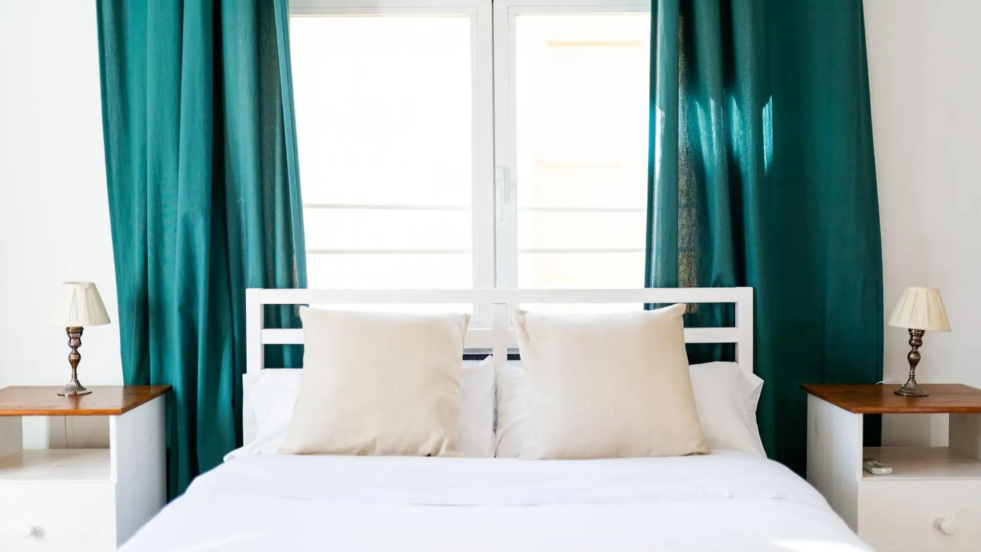 Apartamento Neptuno Atico, Con Terraza Granada España