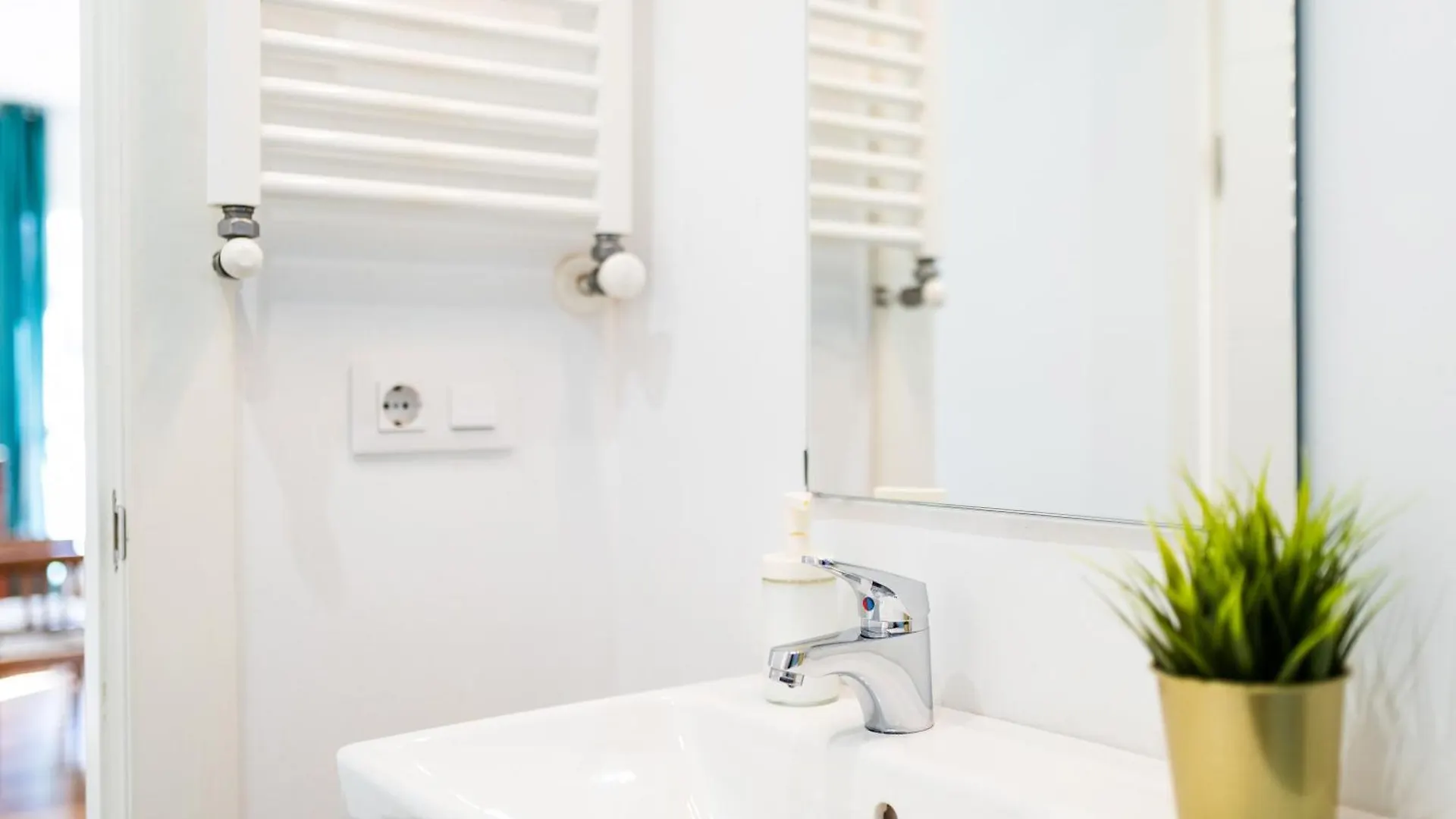 Apartamento Neptuno Atico, Con Terraza Granada 0*,  España