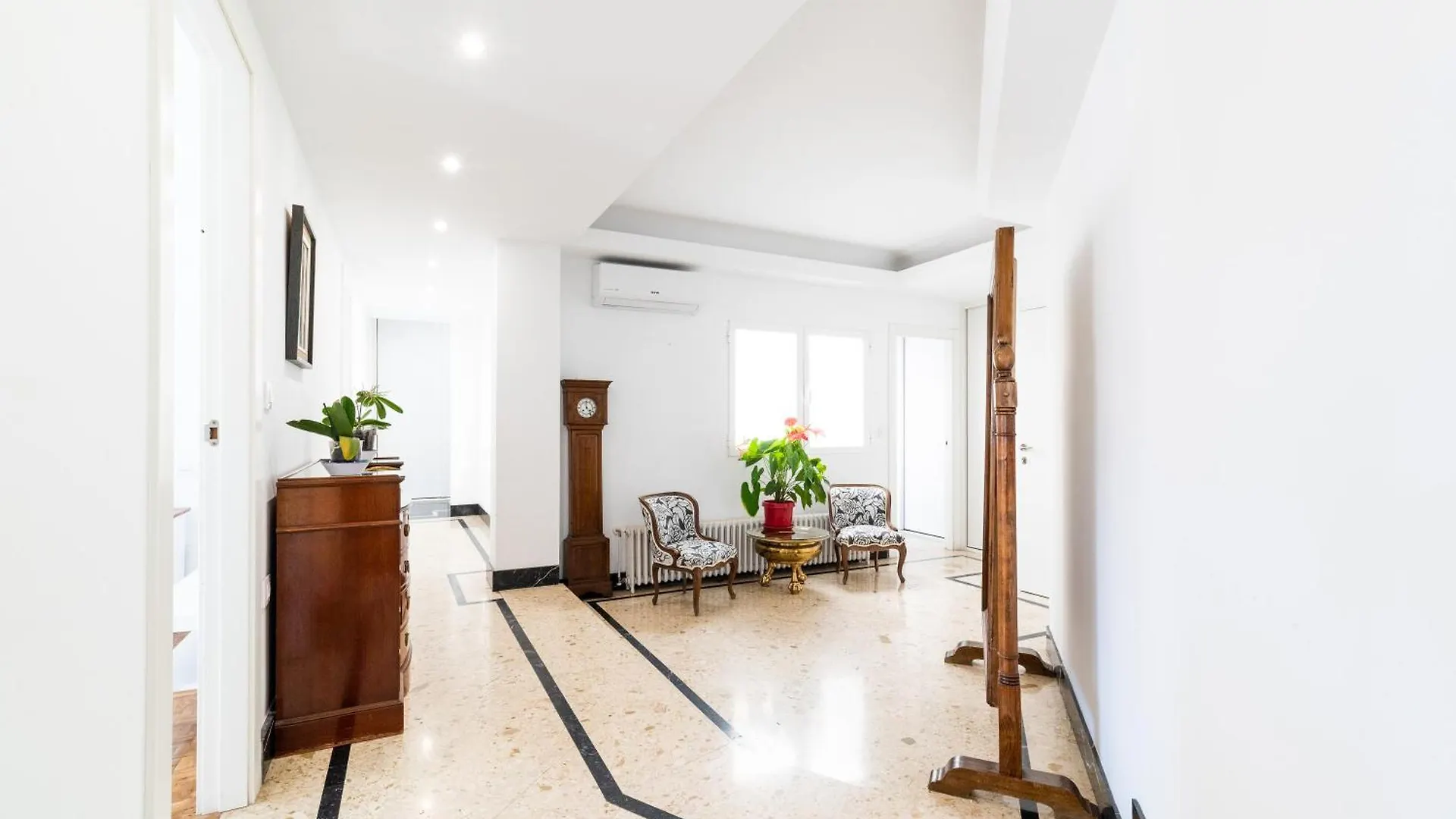 Apartamento Neptuno Atico, Con Terraza Granada España