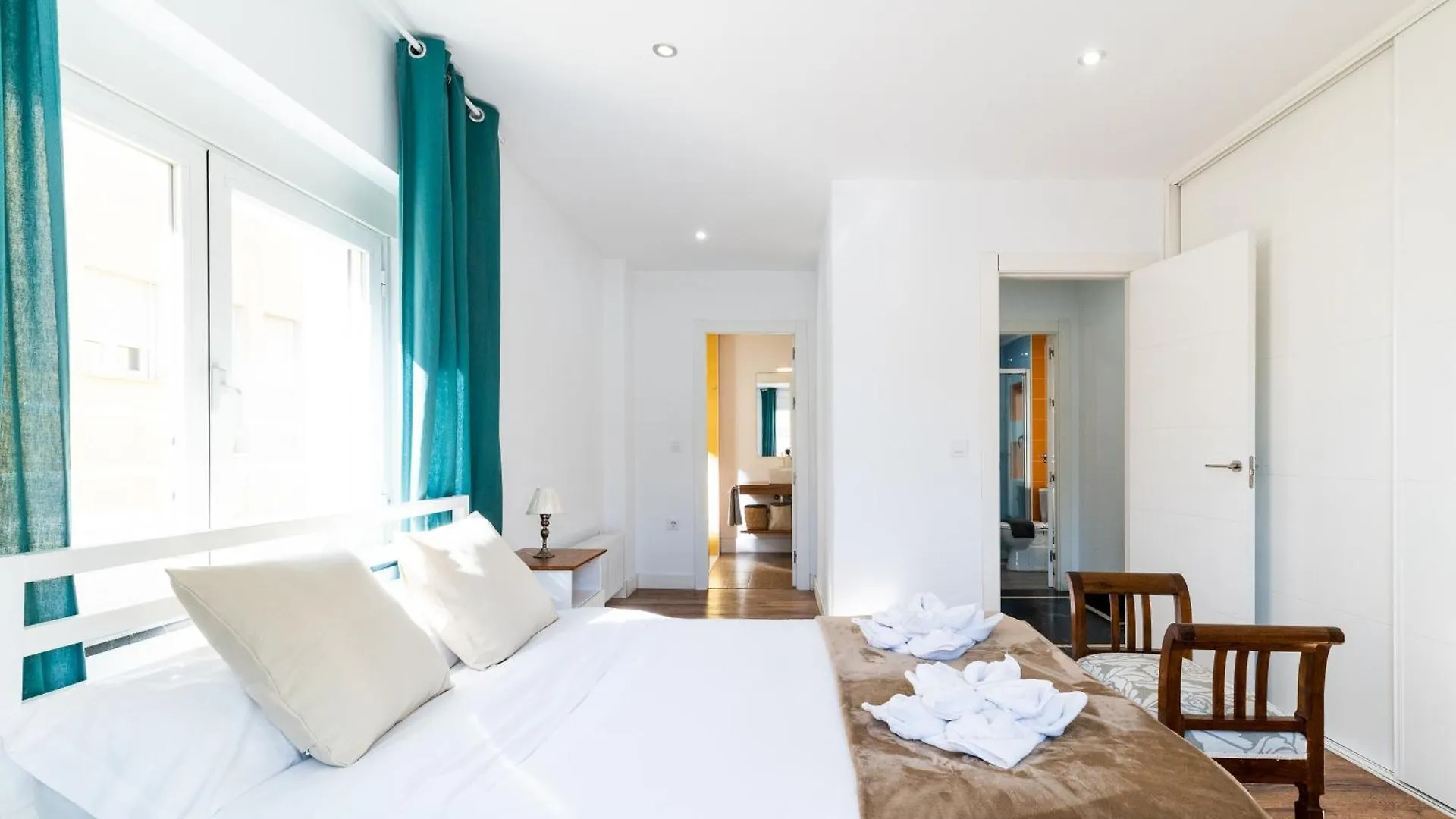 Apartamento Neptuno Atico, Con Terraza Granada