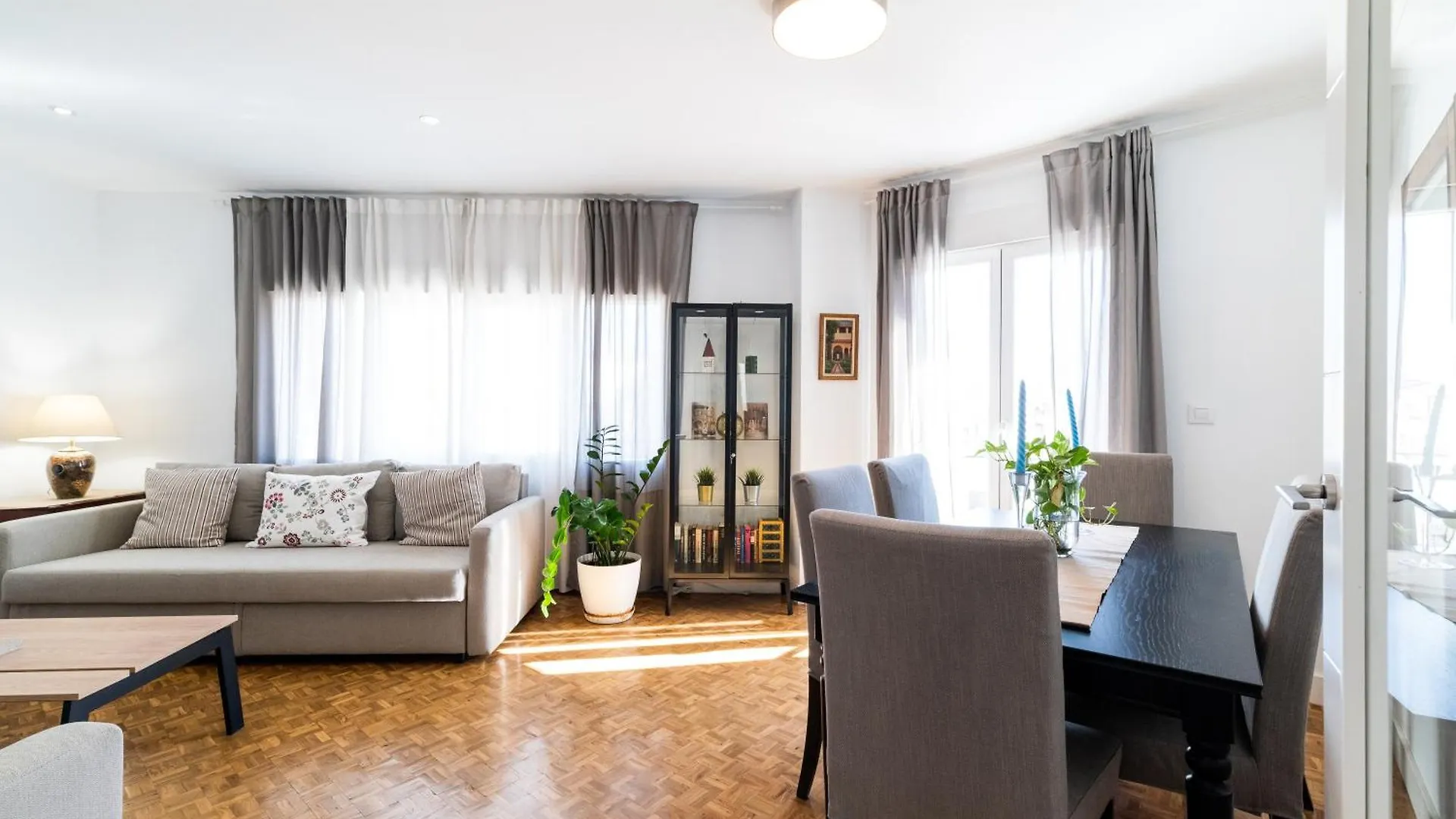 Apartamento Neptuno Atico, Con Terraza Granada 0*,  España