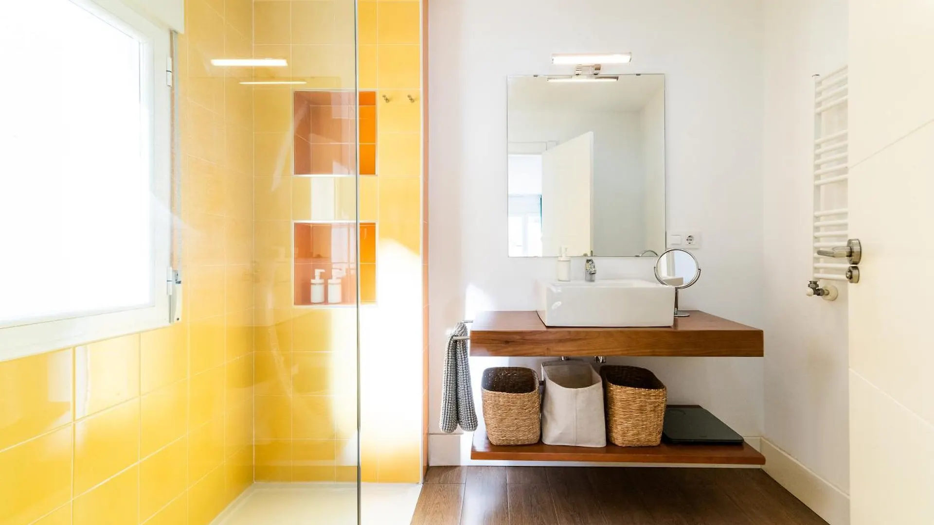Apartamento Neptuno Atico, Con Terraza Granada España